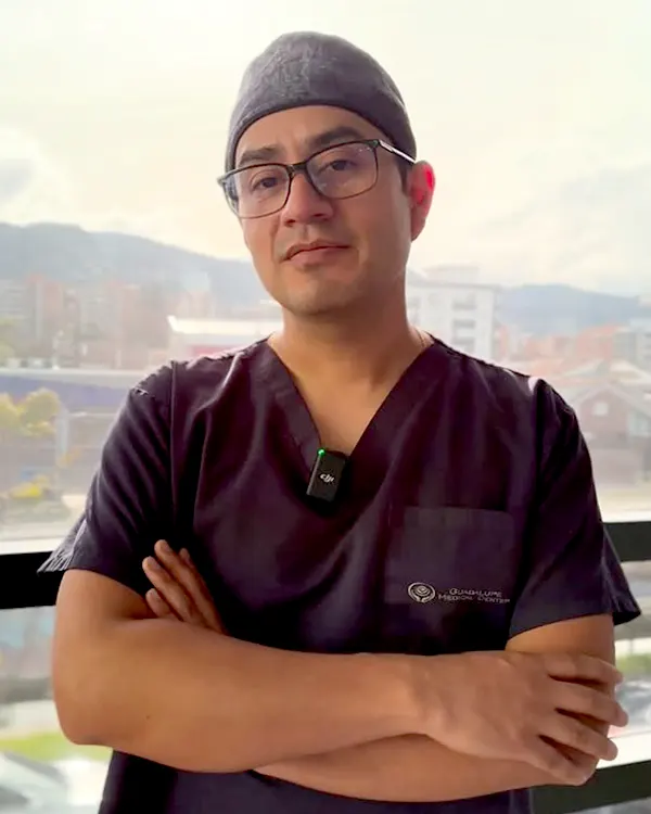 Img-cirujano-plastico-en-bogota-Contacto-2