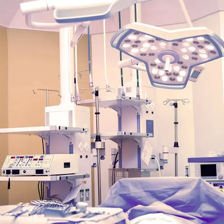 Img-cirujano-plastico-en-bogota-BannerHome-Fondo-LCP-1