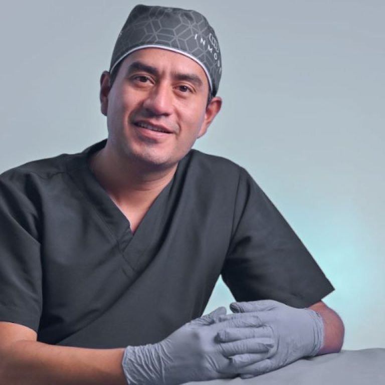 Cómo es el mommy makeover - responde el cirujano plástico en Bogotá Óscar Barón