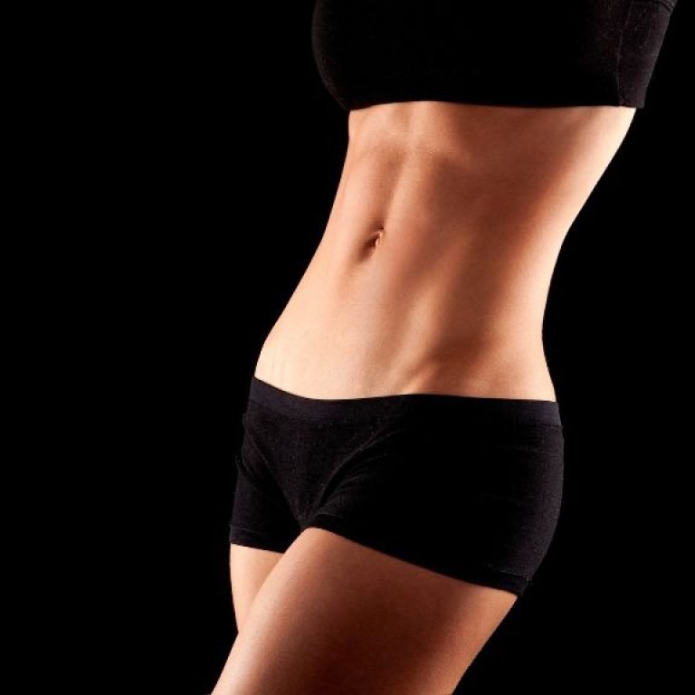 Mommy makeover El cambio que mereces después de ser mamá - Cirujano plástico en Bogotá Óscar Barón